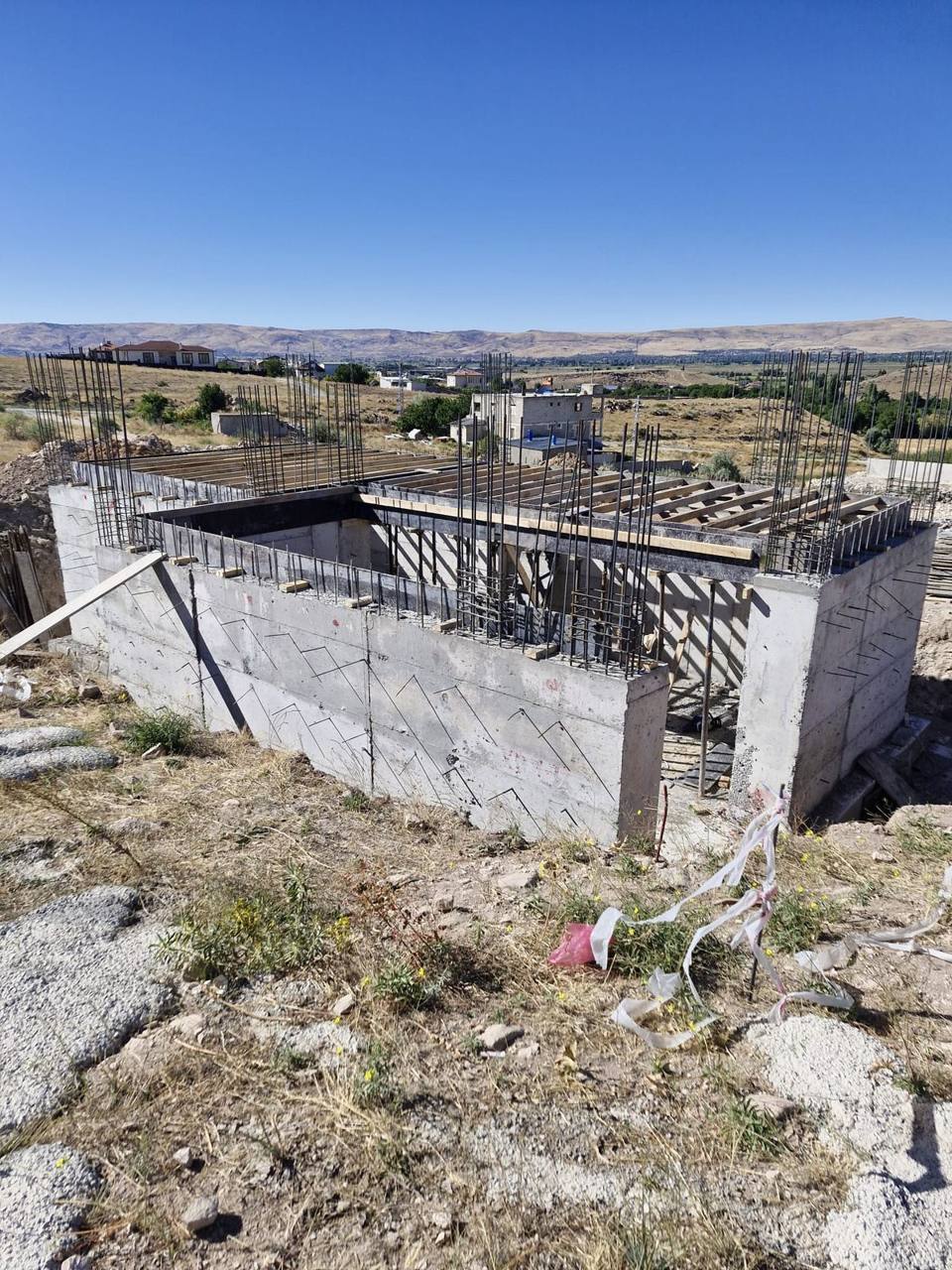 Bodrum perde duvarları